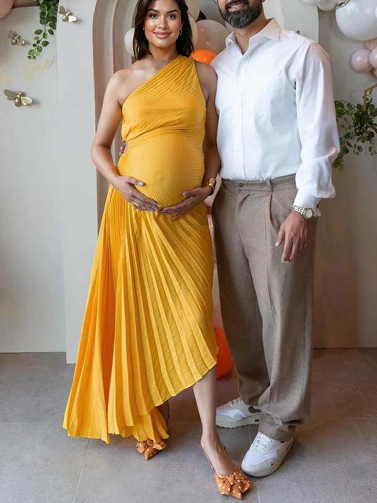 Yellow Off-Shoulder Pregnancy  - đánh giá và giá Photography Yellow